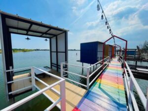 ครัวริมวัง.com ร้านอาหารคาเฟ่ 13